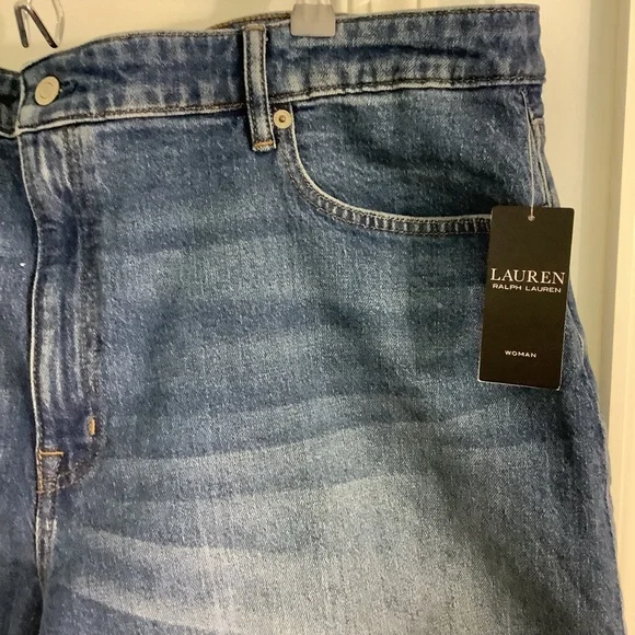 NWT LAUREN RALPH LAUREN WOMAN PLUS 22W DENIM SHORTS RAW HEM RETAIL 99.99 - Picture 10 of 11
